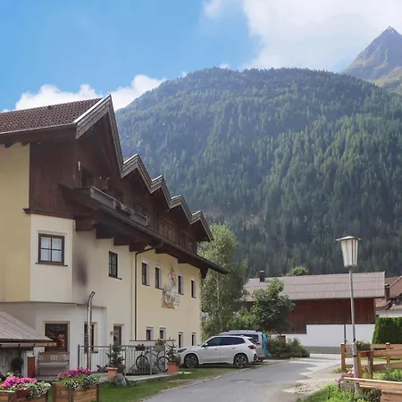 Schweizerhof Salbei 아파트